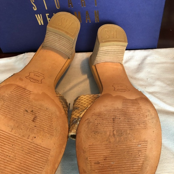 Stuart Weitzman block heel slide sandals. - Picture 4 of 5